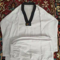 لباس مبارزه تکواندو