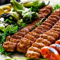 استخدام کباب پز آقا در محدوده میدان ولیعصر