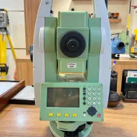 توتال استیشن لایکا Leica