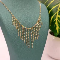 گردنبند طلا بسیار خوش نما مناسب روز مادر