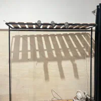 استند برای اویز لباس