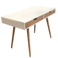 میز تحریر لب تاپ