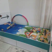 تخت و کمد کودک