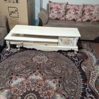 میزتلویزیون در حد نو بفروش میرسد