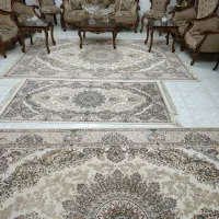 ۲ عدد فرش و یک قالیچه