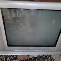 دو تلویزیون ۲۱ اینچ سونی و توشیبا|تلویزیون و پروژکتور|بروجرد, |دیوار