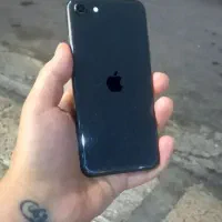 ایفون SE 2020 128G