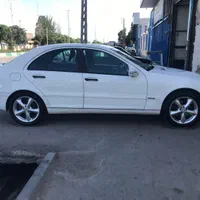 بنز کلاس C C240 دنده‌ای، مدل ۲۰۰۲|خودرو سواری و وانت|تهران, آذری|دیوار