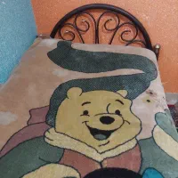 تخت فلزی کاملا سالم