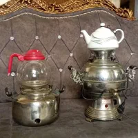 دو عدد سماور یکی برقی یکی رو گازی با قوری