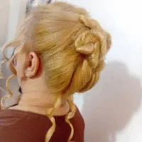 سالن زیبایی« تابان»