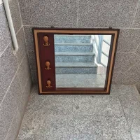 آینه دیواری