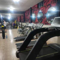 باشگاه بدنسازی کلاسیک