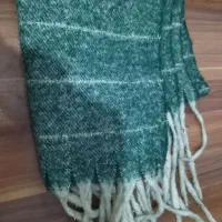 پالتو بارونی و شال بافت|لباس|رباطکریم, نصیرشهر|دیوار