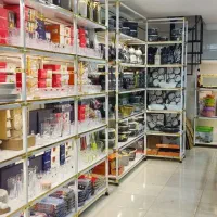 فروشنده خانم کالای خانگی . توضیحات خوانده شود