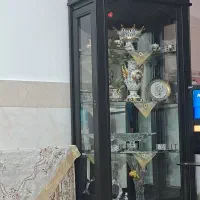 بوفه ایستاده