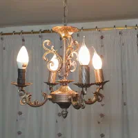 لوستر|لوستر و چراغ آویز|گلبهار, شهر جدید گلبهار|دیوار