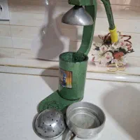 آبمیوه گیر دستی مخصوص انار و پرتقال  سالم کم جا|آبمیوه‌گیر و آب‌مرکبات‌گیر|باقرشهر, |دیوار
