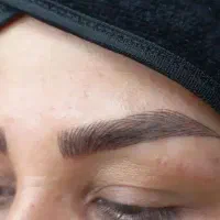 میکروبلدینگ ابرو فقط ۹۹۹ هزار با ماندگاری تضمینی