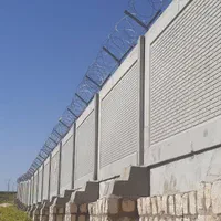 نصب فنس پایه فنس وسیم خاردار|خدمات باغبانی و درختکاری|تهران, بهارستان|دیوار