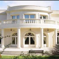 ویلایی سه طبقه،همکف اول و دوم