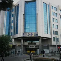 نیروی خانم با تجربه ی کار در مطب پوست و زیبایی