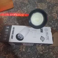 دکور مغازه در حد نو