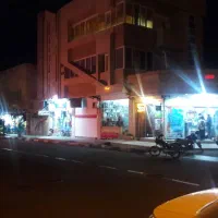 مغازه ۵۰ متری بَر اقلیمی|اجارهٔ مغازه و غرفه|قم, پردیسان|دیوار