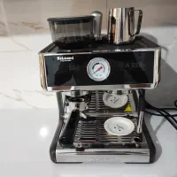 اسپرسو و قهوه ساز ۴کاره دلمونتی