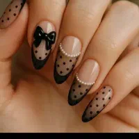 کاشت ناخن فقط ۵۰۰تومان هر مدلی خواستین