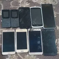 تعدادی گوشی ایراددار