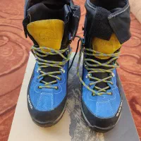 کفش کوهنوردی زمستانه قارتال