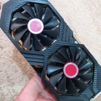 کارت گرافیک rx580 8gig  نیاز به تعمیر