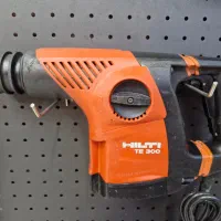 چکش تخریب هیلتی مدل TE 300 در حد نو