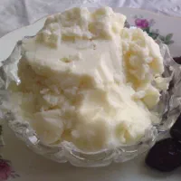 کره گاوی و لچ‌ تازه درجه یک