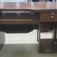 میز کامپیوتر