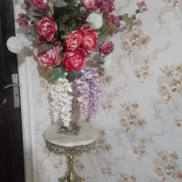 میزبرنزگل گلدان