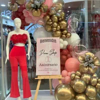 بادکنک آرایی و گل آرایی حرفه ای