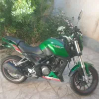 بنلی ۲۵۰