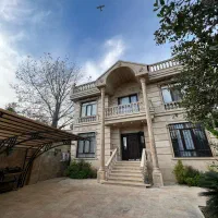 فروش ۳۰۰ مترمربع ویلا دوبلکس استخردار