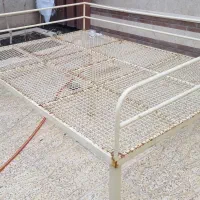 تخت فلزی حیاطی