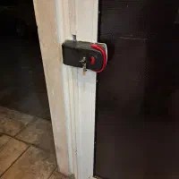 نصب آرام بند،قفل های برقی و مقابل و آکسس کنترل