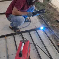 نصب کاشی سرامیک سنگ بلوک شیشه‌ای|خدمات پیشه و مهارت|محمودآباد, |دیوار