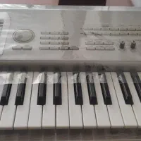 sintsayzer KORG TRITON STUDIO|پیانو، کیبورد، آکاردئون|ارومیه, |دیوار