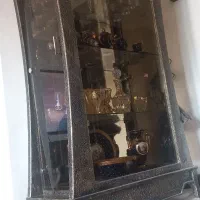 فروش مبلمان و ناهار خوری، ویترین