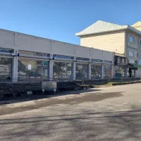 اجاره مغازه ۳۳ متری با آب برق گاز