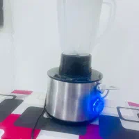 مخلوط کن کاملا سالم فروش فوری