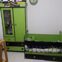 تخت و کمد کودک تمیزو سالم با تشک