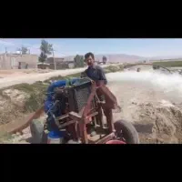 موتور دیزل چهار سیلندر استارتی|ماشین‌آلات صنعتی|مرودشت, کناره|دیوار