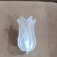 لاله و لامپ لوستر